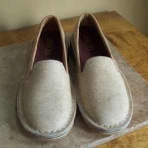 Uwezo Kenya Women’s Calf Hair Loafers - NIB